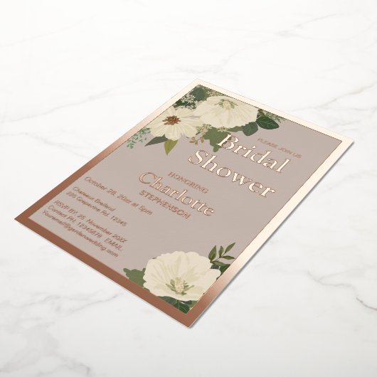 Elegant White Flowers Vrijgezellenfeest Neutraal e Folie Uitnodiging (Gedraaid)