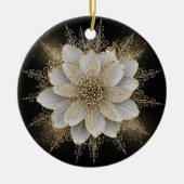 Elegant White & Gold Floral Ornament (Voorkant)