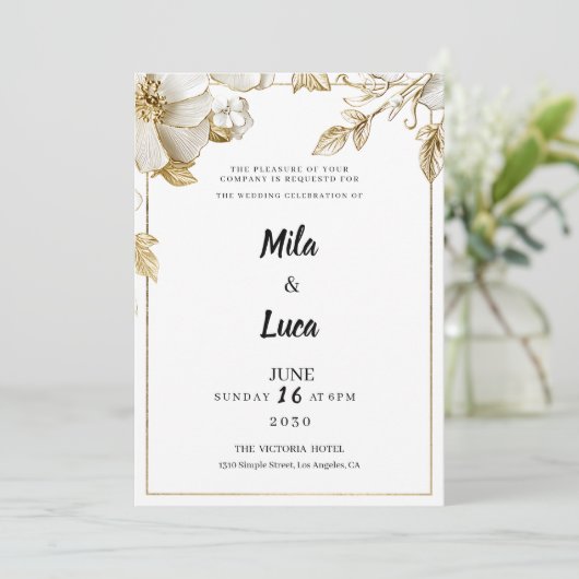 Elegant white gold flowers typography Wedding Kaart (Staand voorkant)