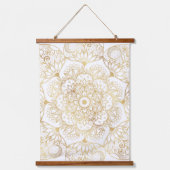 Elegant White Gold Mandala Floral Hangend Wandkleed (Voorkant)