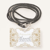 Elegant White & Gold Mandala Handtekening Ontwerp Badge (Voorkant met draagriem)