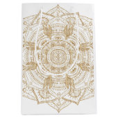 Elegant White & Gold Mandala Handtekening Ontwerp Medium Cadeauzakje (Voorkant)