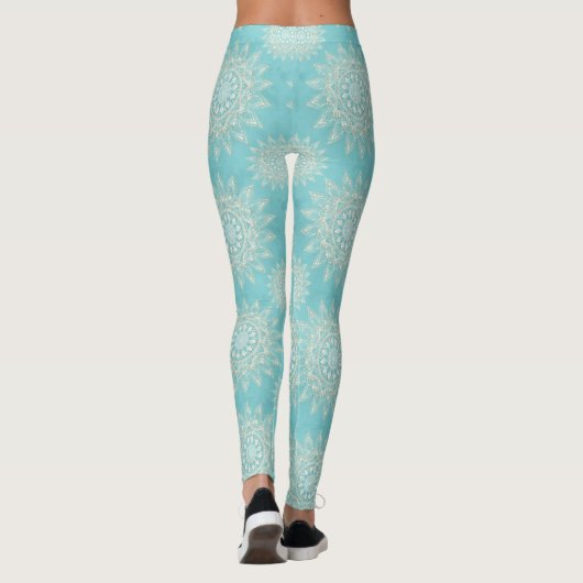 Elegant White Gold Mandala Sky Blue Design Leggings (Achterkant)