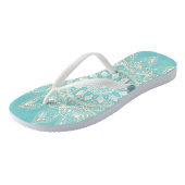 Elegant White Gold Mandala Sky Blue Design Teenslippers (Schuin)