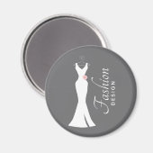 Elegant White Gown on Grey - Design voor Mode Magneet (Voorkant / Achterkant)