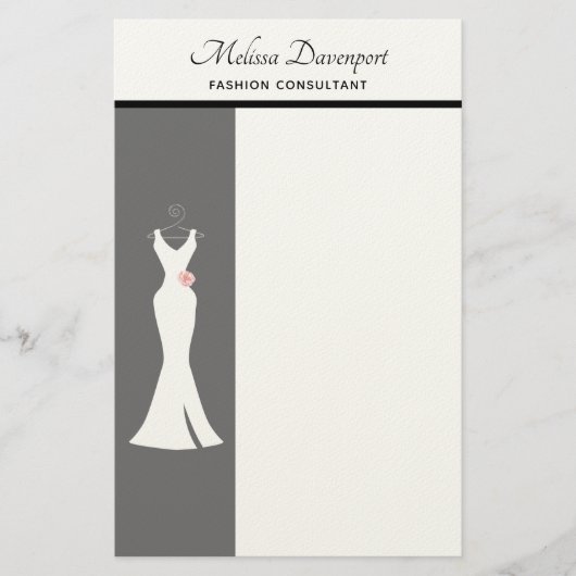 Elegant White Gown on Grey - Stijlvol Eenvoudig de Briefpapier (Voorkant)