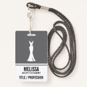 Elegant White Gown on Grey - Stylish Simple Desiin Badge (Achterkant met draagriem)