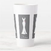 Elegant White Gown on Grey - Stylish Simple Desiin Latte Mok (Voorkant)