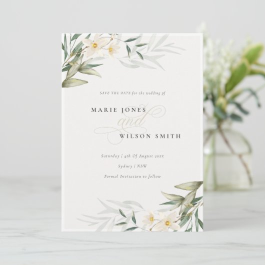 Elegant White Greenery Floral Save the Date Kaart (Staand voorkant)
