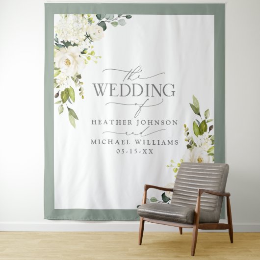 Elegant White Grey Green Floral Waterverf Wedding Wandkleed (In situ)