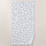 Elegant White Grey Leopard Cheetah Animal Print Strandlaken<br><div class="desc">Dit elegante chic-patroon is perfect voor de trendy en stijlvolle fashionista. Het is voorzien van een handgetekend wit en grijs blad-kaasdeeg met een dierlijk afdrukpatroon. Het is modern, eenvoudig en schattig. ***BELANGRIJKE NOTA VAN HET ONTWERP: Voor om het even welk verzoek van het douaneontwerp zoals passende productverzoeken, kleurenveranderingen, plaatsingsveranderingen, of...</div>