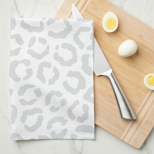 Elegant White Grey Leopard Cheetah Animal Print Theedoek (Quarter Fold)