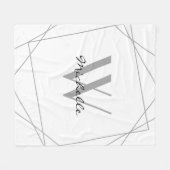Elegant White Grey Monogram Name Script Geometric Fleece Deken (Voorkant (Horizontaal))