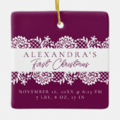 Elegant White Lace Baby's eerste kerstfoto Keramisch Ornament (Voorkant)