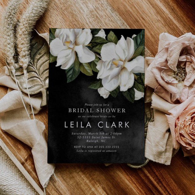 Elegant White Magnolia Bridal Shower Invitation (Creator heeft geüpload)