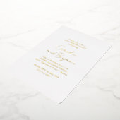 Elegant White Minimal Engagement Party Gold Folie Uitnodiging (Gedraaid)