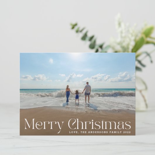 Elegant White Modern Script Photo Merry Kerstmis Feestdagenkaart (Staand voorkant)