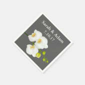 Elegant White Orchids & Medium Gray Wedding Servetten (Hoek)