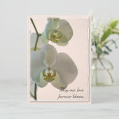 Elegant White Orchids over roze bruiloft Kaart (Staand voorkant)