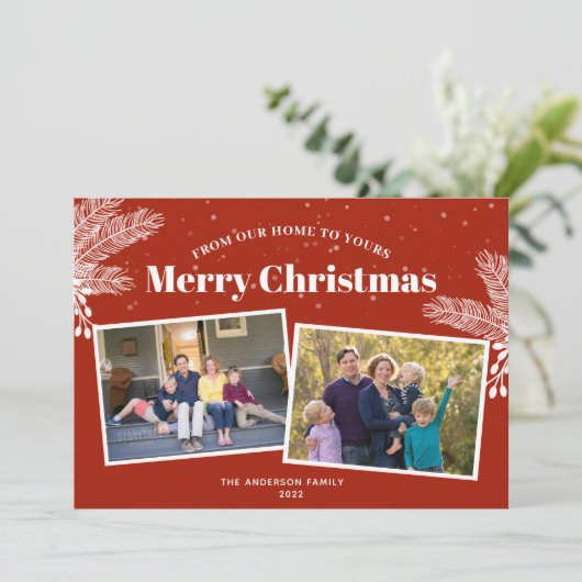 Elegant White Pine op Dark Red 2-foto's met Kerstm Feestdagenkaart (Staand voorkant)