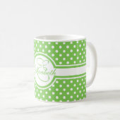 Elegant White Polka Dots on Green Monogram Koffiemok (Voorkant rechts)