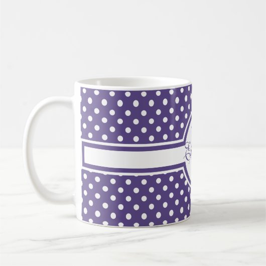 Elegant White Polka Dots on Ultra Violet Monogram Koffiemok (Links)