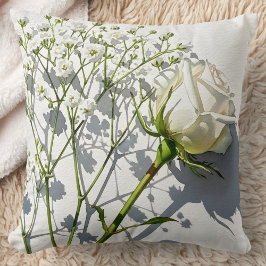 Elegant White Rose Baby's Breath Kussen