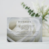 Elegant White Rose Wedding Guest Details Informatiekaartje (Staand voorkant)