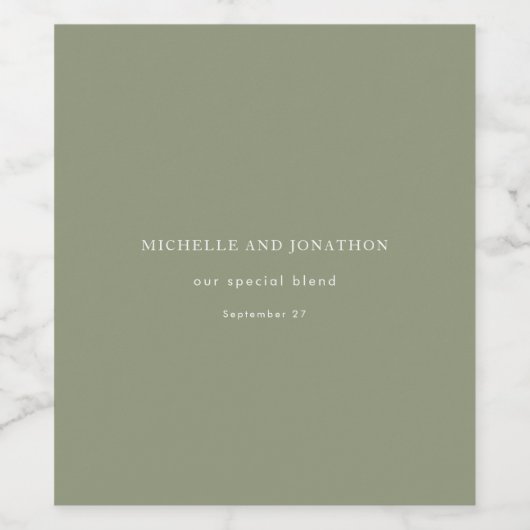 Elegant White Sage Green Modern Wedding Wijn Etiket (Enkel label)