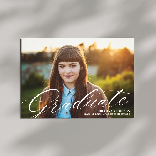 Elegant White Script Calligraphy Afstuderen Foto Aankondiging