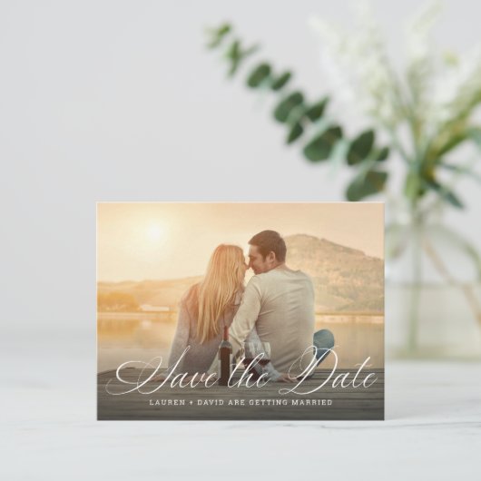 Elegant White Script Photo Weddenschap Save the Da Aankondigingskaart (Staand voorkant)