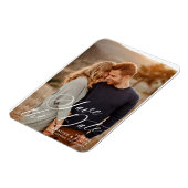 Elegant White Script | Weddenschap Opslaan datum Magneet (Linkerzijde)