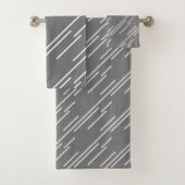 Elegant White Stripes Pattern Silver Grey Bad Handdoek (Insitu)