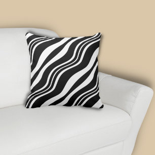 Elegant White Wave Line Pattern Black Kussen