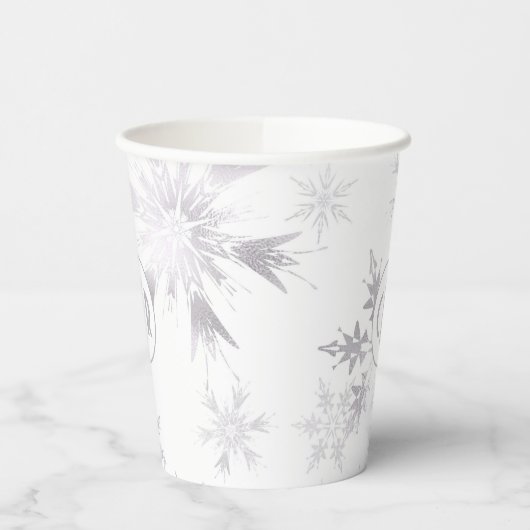 Elegant White Winter Snowflakes Papieren Bekers (Links)