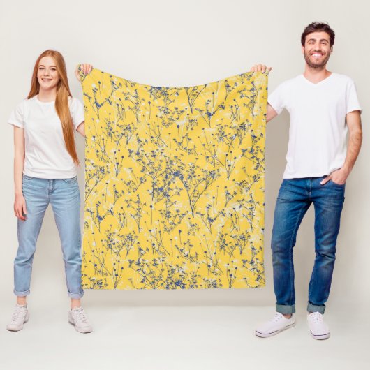 Elegant Wildbloemen op Mustard Yellow Fleece Deken (In situ)