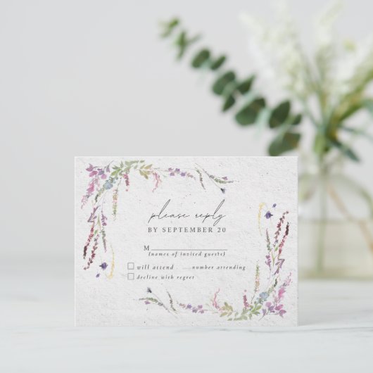 Elegant Wildflower Waterverf Modern Wedding RSVP Uitnodiging Briefkaart (Staand voorkant)