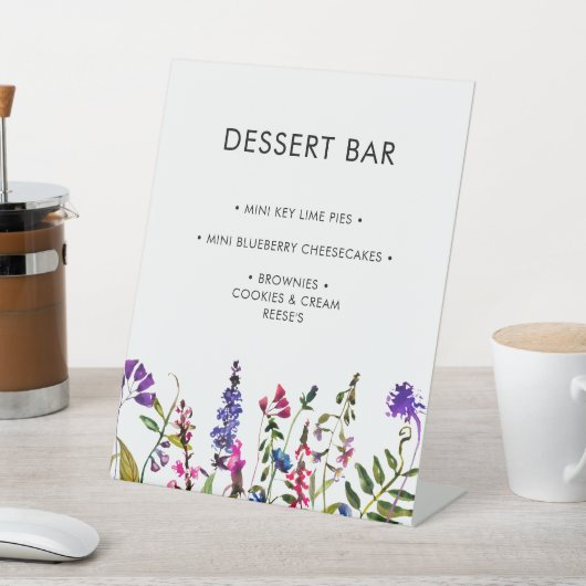 Elegant Wildflower Wedding Dessert Bar Reclamebord Met Voetstuk (Insitu)