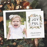 Elegant Winter Florals | Jonge kerstfoto's Feestdagenkaart<br><div class="desc">Verstuur stijlvolle, elegante fotovakantiekaarten naar vrienden en familie met deze 1 fotoplatte kaart. Het is voorzien van een handbeschilderd bloemontwerp in donkerolijfgroen, terracotta verbrand sinaasappel, ivoor en perziken boven een witte achtergrond (achtergrondkleur kan desgewenst worden aangepast). De rug bevat een passend floreel patroon - voeg meer foto's toe of verlaat...</div>