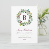 Elegant Winter Greenery Burgundy Monogram Wreath Feestdagenkaart (Staand voorkant)
