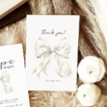 Elegant wit boog Vrijgezellenfeest Bedankkaart<br><div class="desc">"She's tying the knot" thema vrijgezellenfeest dank u kaart met een elegante witte boog ontwerp.</div>