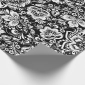 Elegant wit  damast op zwarte achtergrond cadeaupapier (Hoek)