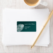 Elegant wit en blauwgroen etiket met pauw-adres (Insitu)