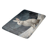 Elegant wit konijn Kerstmis besneeuwd bos Badmat (Gekanteld)