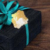 Elegant wit konijn zittend in bloemen goud bedankjes labels