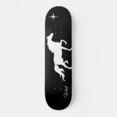 Elegant wit paardensilhouet, zwart persoonlijk skateboard (Voorkant)