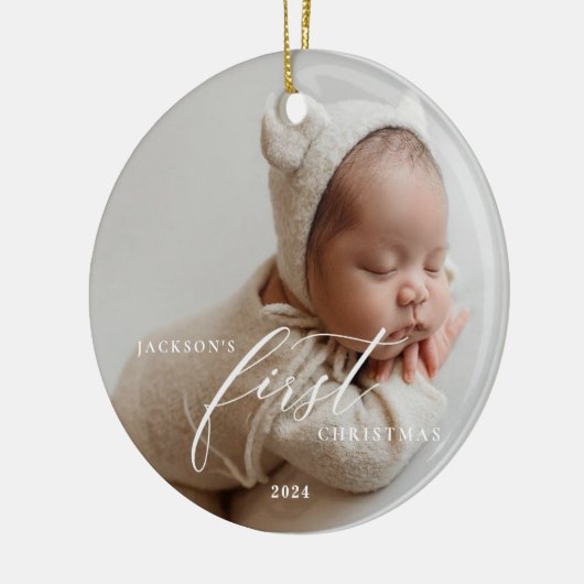 Elegant wit script baby's eerste kerstfoto keramisch ornament (Links)
