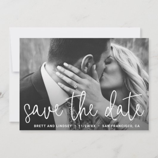Elegant wit script eenvoudige foto moderne bruilof save the date (Voorkant)