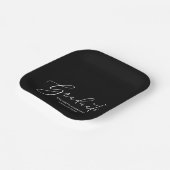 Elegant wit script zwart afstudeerfeest papieren bordje (Gebogen)