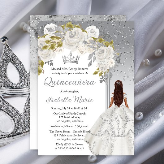 Elegant Wit Zilver Roos Floral Quinceañera Party Kaart